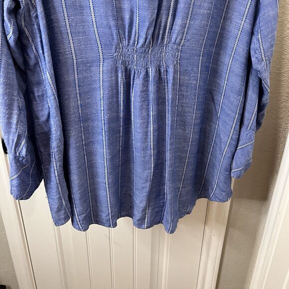 Jessica Simpson Blue Striped Button Up Long Sleeve Top Womens Size 2X Chambray - Picture 8 of 10